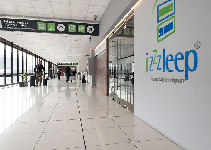 Izzzleep Aeropuerto Terminal 1 Hotel